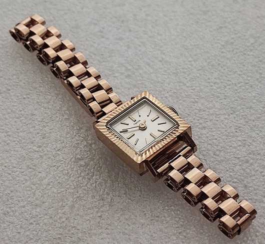 Tudor 18ct Golden bracelet watch