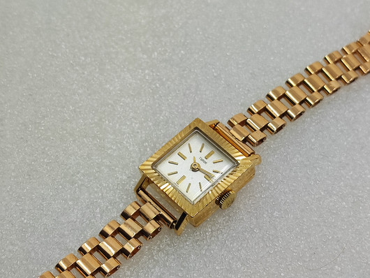 Tudor 18ct Golden bracelet watch