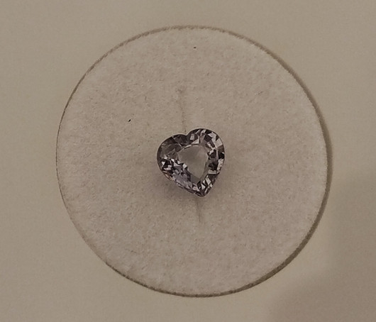 Aleksandriitti harvinainen 0,49 ct sydän hionta 