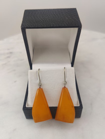 Vintage Baltic amber earrings, with honey brown stones