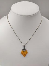 Vintage Baltic Amber with silver pendant and chain 50cm