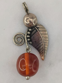 Vintage pendant with Baltic Amber 