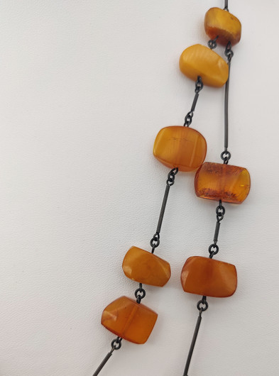 Uniikki Vintage Itä-meren Meripihka kaulakoru 67 cm