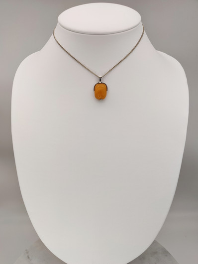 Vintage Baltic Amber with  silver pendant and chain 38cm