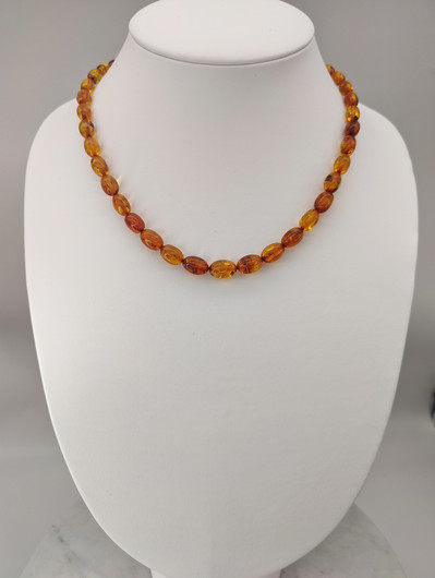 Vintage Baltic Amber necklace 54 cm