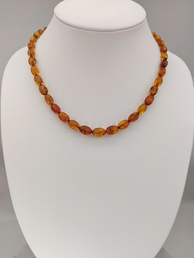 Vintage Baltic Amber necklace 54 cm