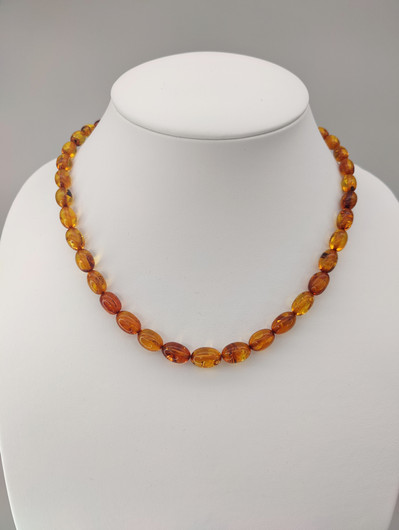 Vintage Baltic Amber necklace 54 cm