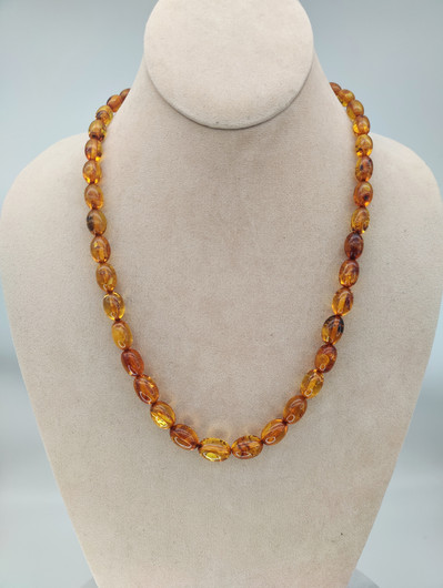 Vintage Baltic Amber necklace 54 cm