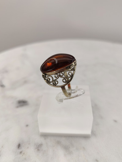 Vintage Baltic Amber ring
