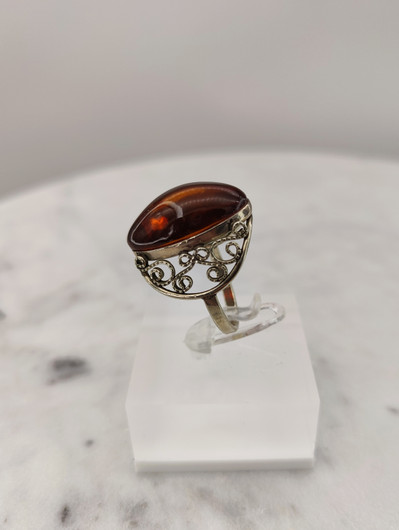 Vintage Baltic Amber ring