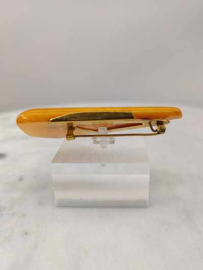 Vintage Baltic amber brooch