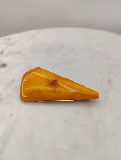 Vintage Baltic amber brooch