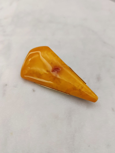 Vintage Baltic amber brooch