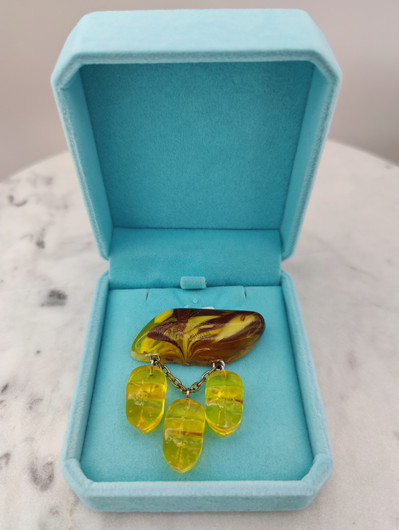 Vintage Baltic amber brooch