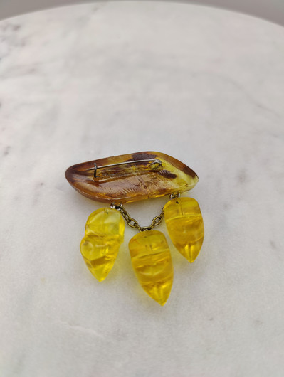 Vintage Baltic amber brooch