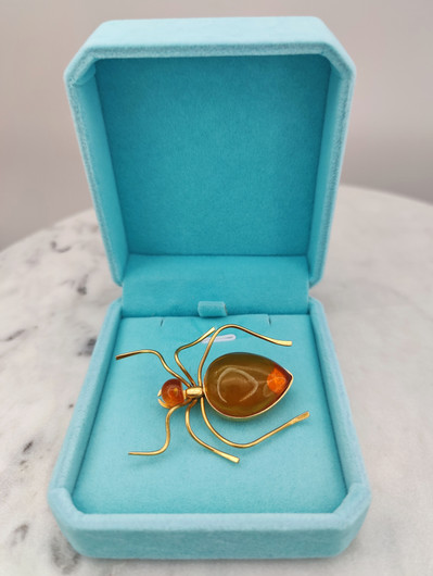 Vintage Baltic amber brooch
