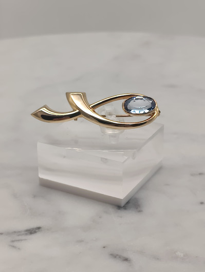 Vintage topaz gold brooch