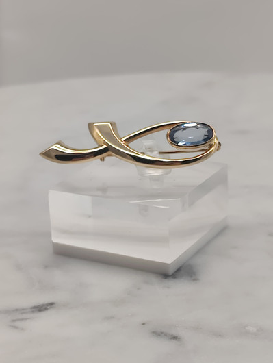 Vintage topaz gold brooch