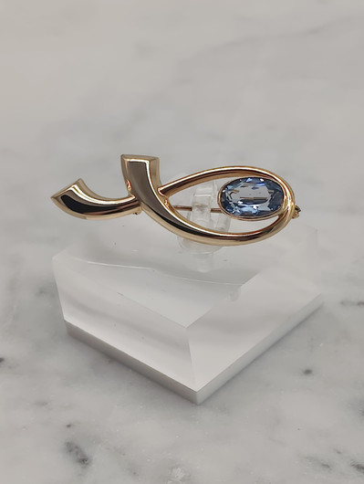 Vintage topaz gold brooch