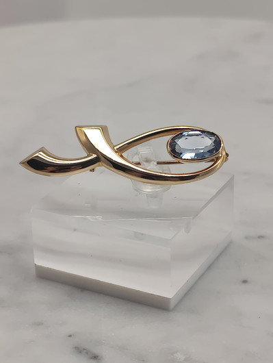 Vintage topaz gold brooch