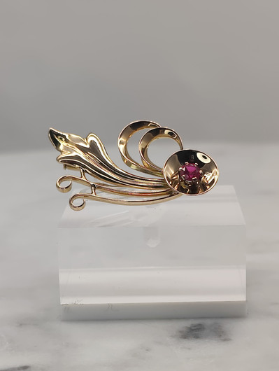 Vintage 14ct  kultainen  rubiini rintakoru suunittelija Eino Westerback 