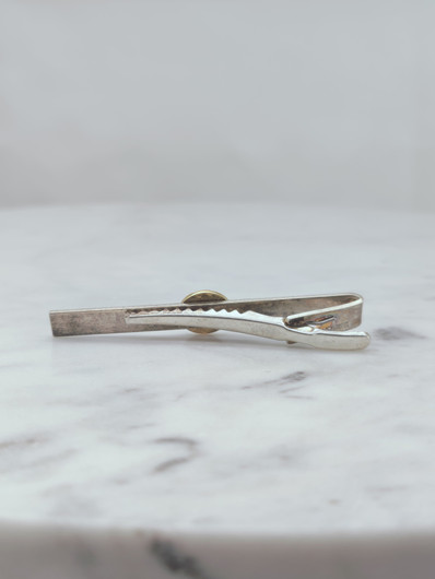 Vintage hopeinen solmio / kravatti pidin 