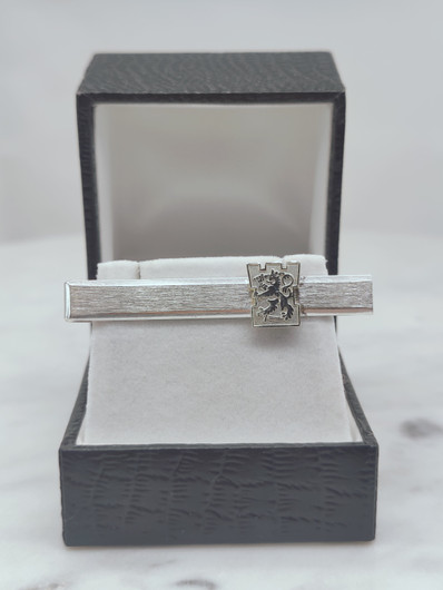 Vintage tie pin