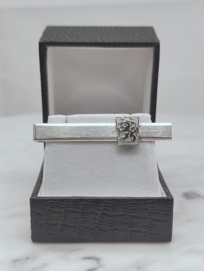 Vintage tie pin