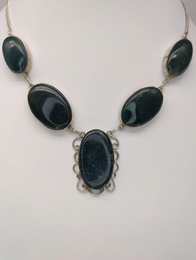 Vintage silver necklace with big green stones