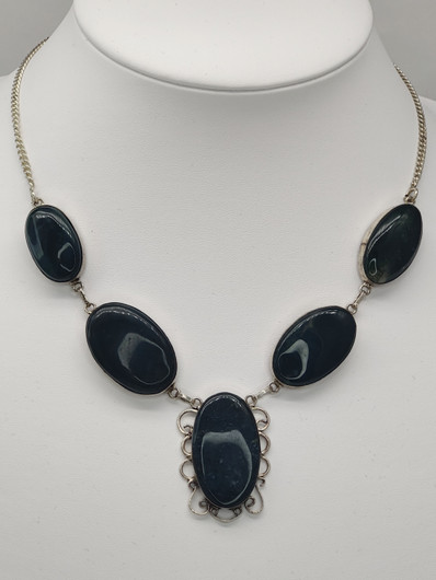 Vintage silver necklace with big green stones