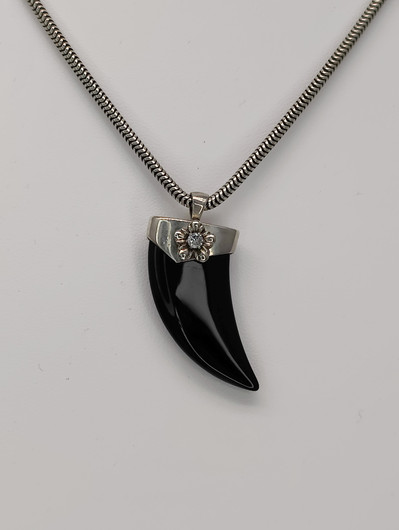 Vintage silver pendant with chain and stone