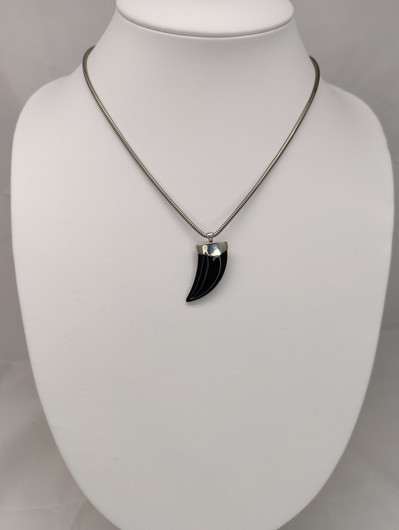 Vintage silver pendant with chain and stone