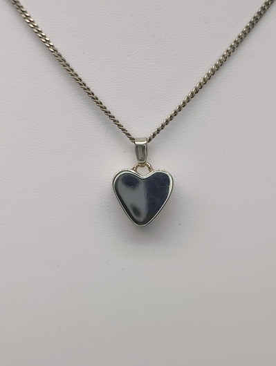 Vintage silver heart shaped pendant with chain