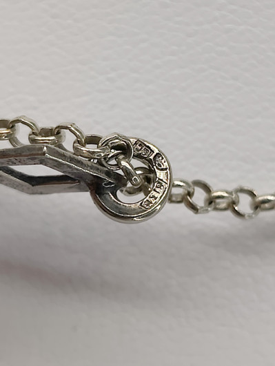 Vintage silver pendant with chain