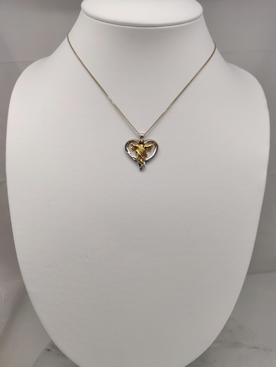 Vintage silver pendant with chain