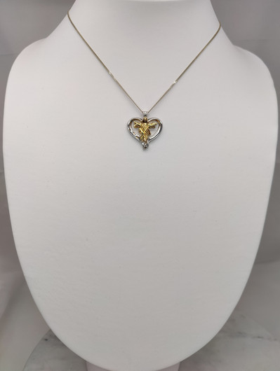 Vintage silver pendant with chain