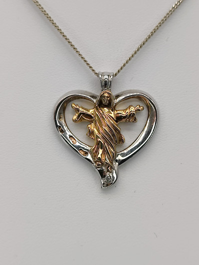 Vintage silver pendant with chain