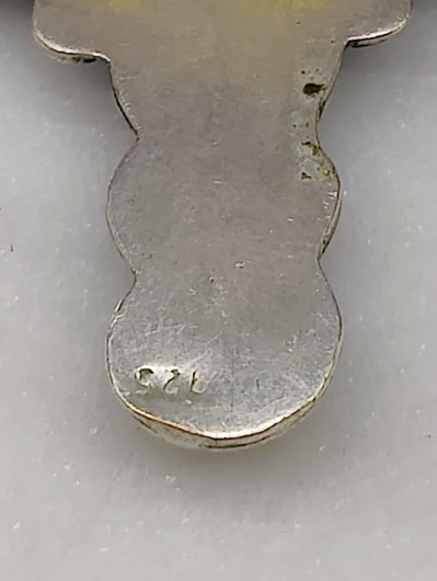 Vintage silver pendant with lapis lazuli