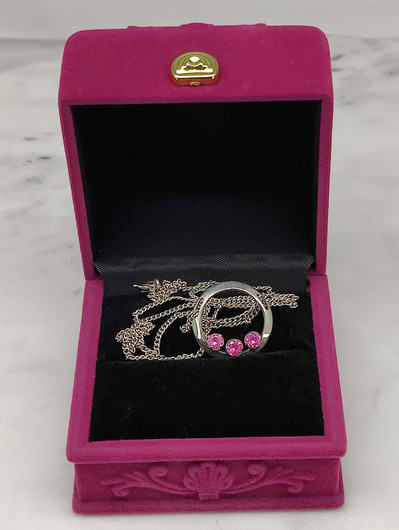 Vintage silver pendant with chain and sapphires