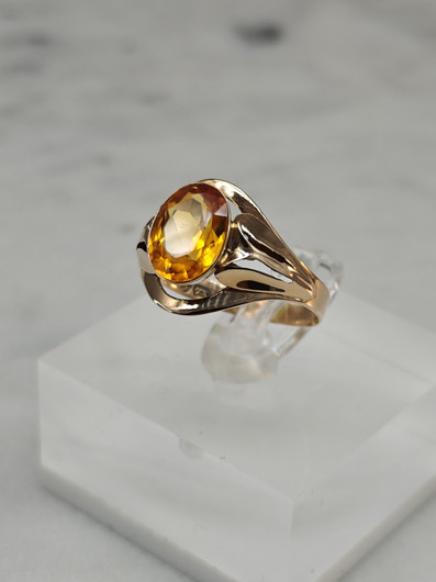 Vintage Citrine gold ring  