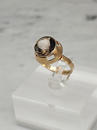 Vintage Quartz gold ring  