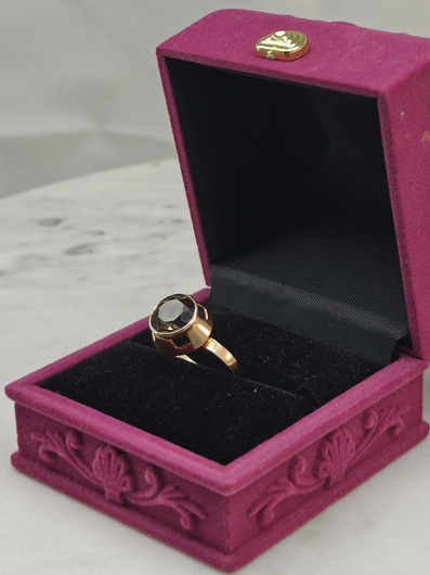 Vintage Quartz gold ring  