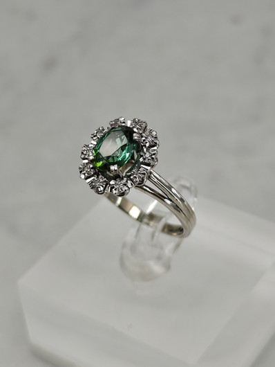 Vintage tourmaline 14ct white gold ring with diamonds / Tillander 1970 unique