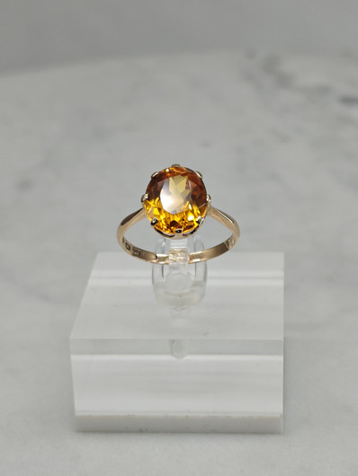 Vintage synthetic sapphire gold ring  
