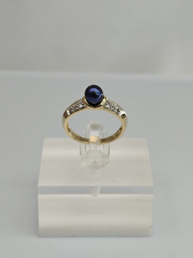 Vintage Pearl gold ring with diamonds 