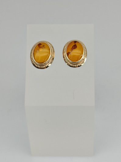 Vintage gold set of ring and earrings with Baltic amber