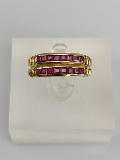 Vintage Ruby gold ring  