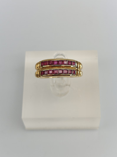 Vintage Ruby gold ring  