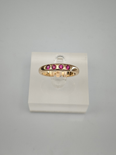Vintage Ruby gold ring  