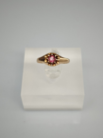 Vintage Spinel gold ring  